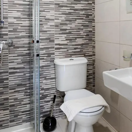 Bnbnova - Lovely Saint Julian With Terrace * San Julián