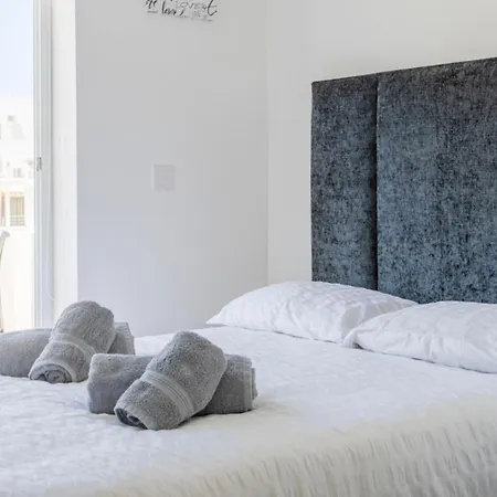 Bnbnova - Lovely Saint Julian With Terrace Apartment Saint Julian's